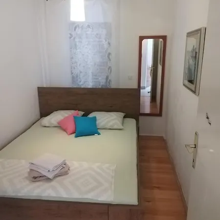 Apartmani Radic Rg Rogoznica  Exterior photo